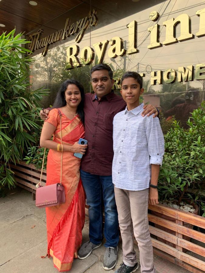 Thayamkery'S Royal Inn Kochi Екстер'єр фото