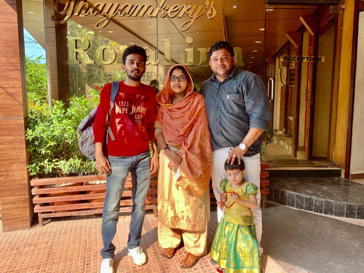 Thayamkery'S Royal Inn Kochi Екстер'єр фото